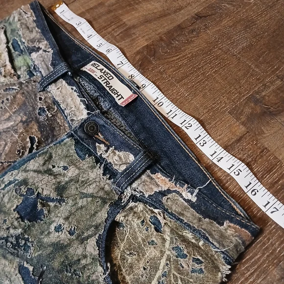 559 Levis Camo Boro - Picture 3 of 5